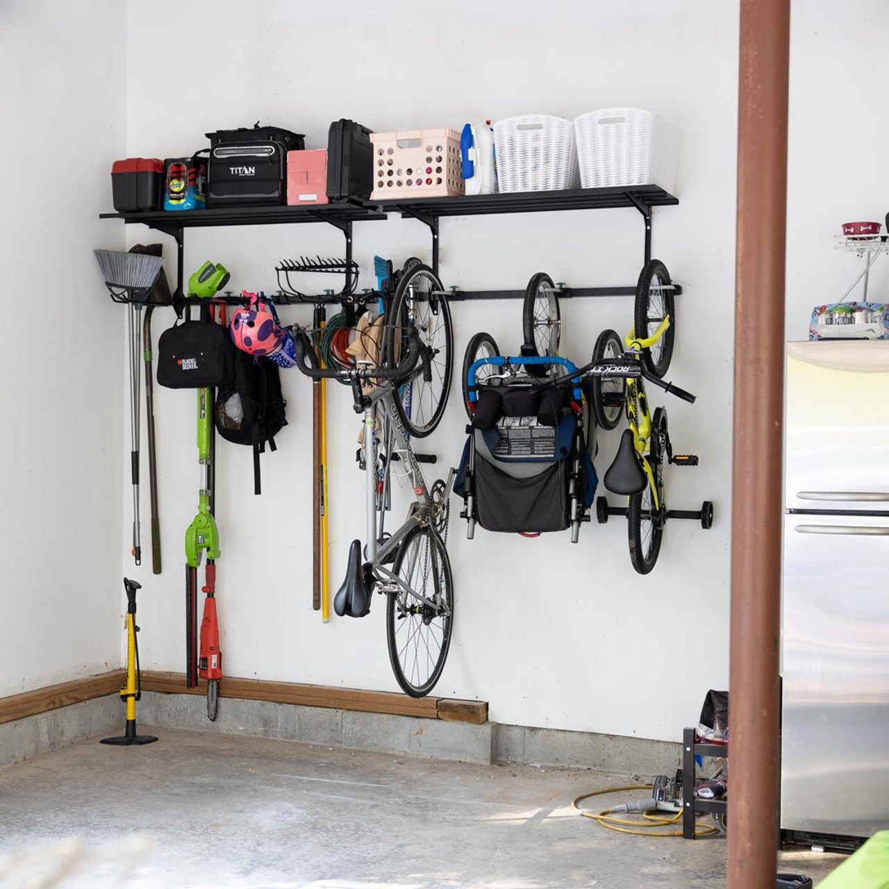 5 Ways to Organize Your Garage – StoreYourBoard