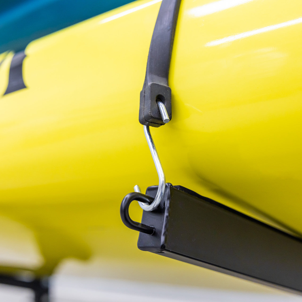 paddleboard tie down storage