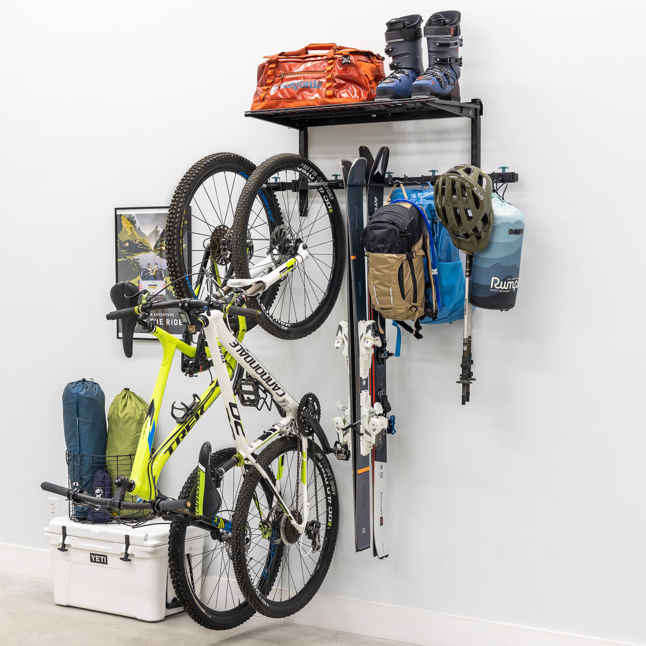 Garage best sale bike organization