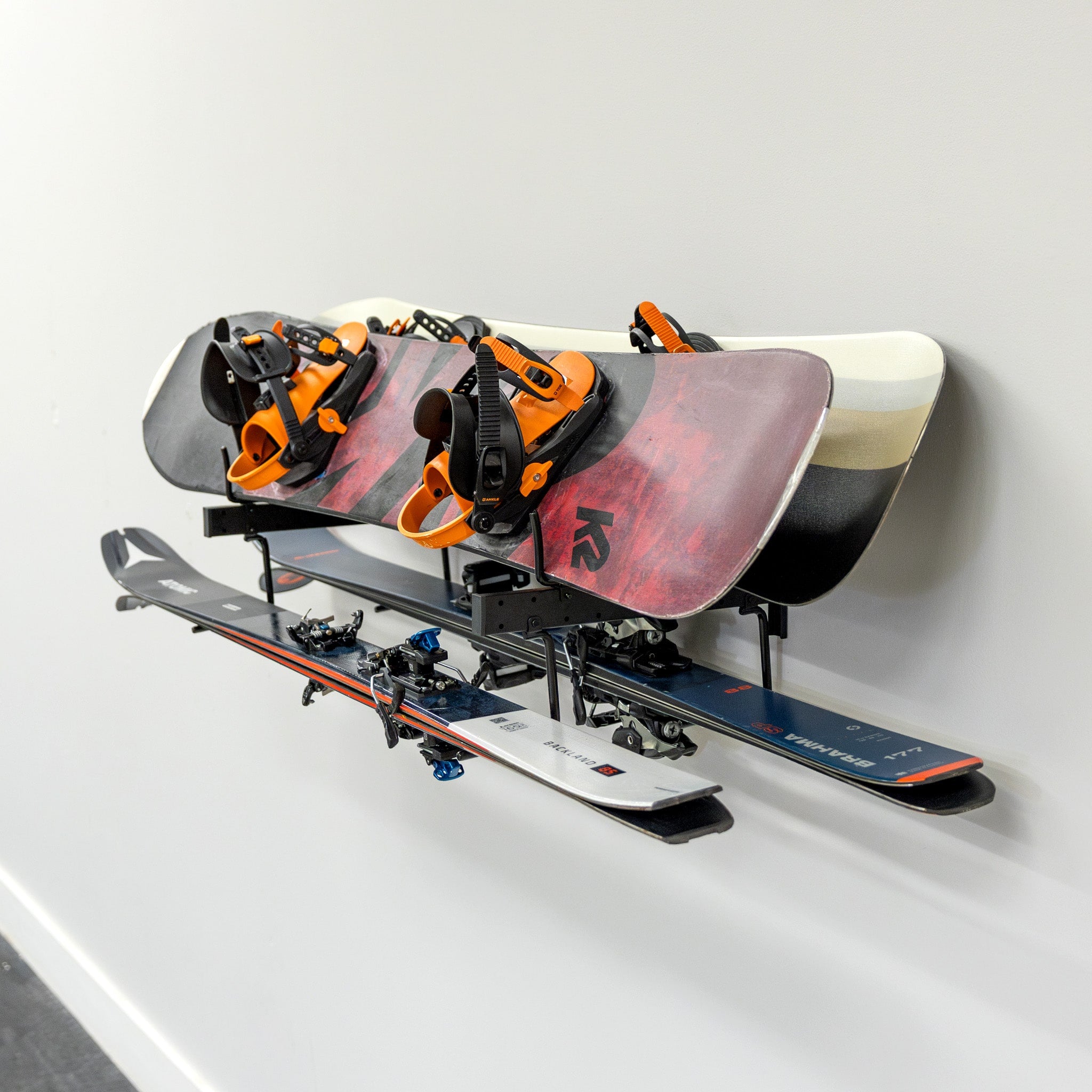 Cascade Snowboard & Ski Organizer | Horizontal Wall Mount