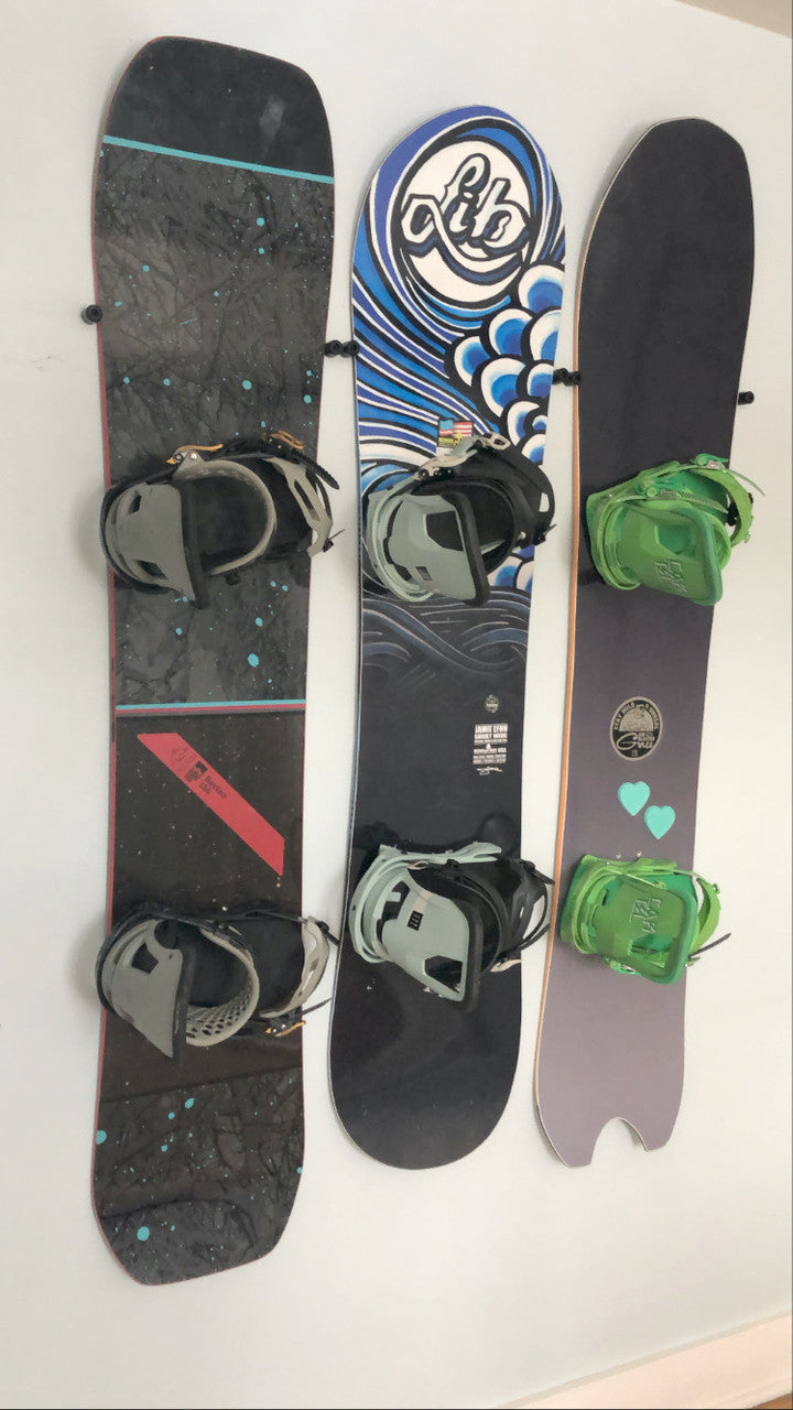 snowboard wall hanger