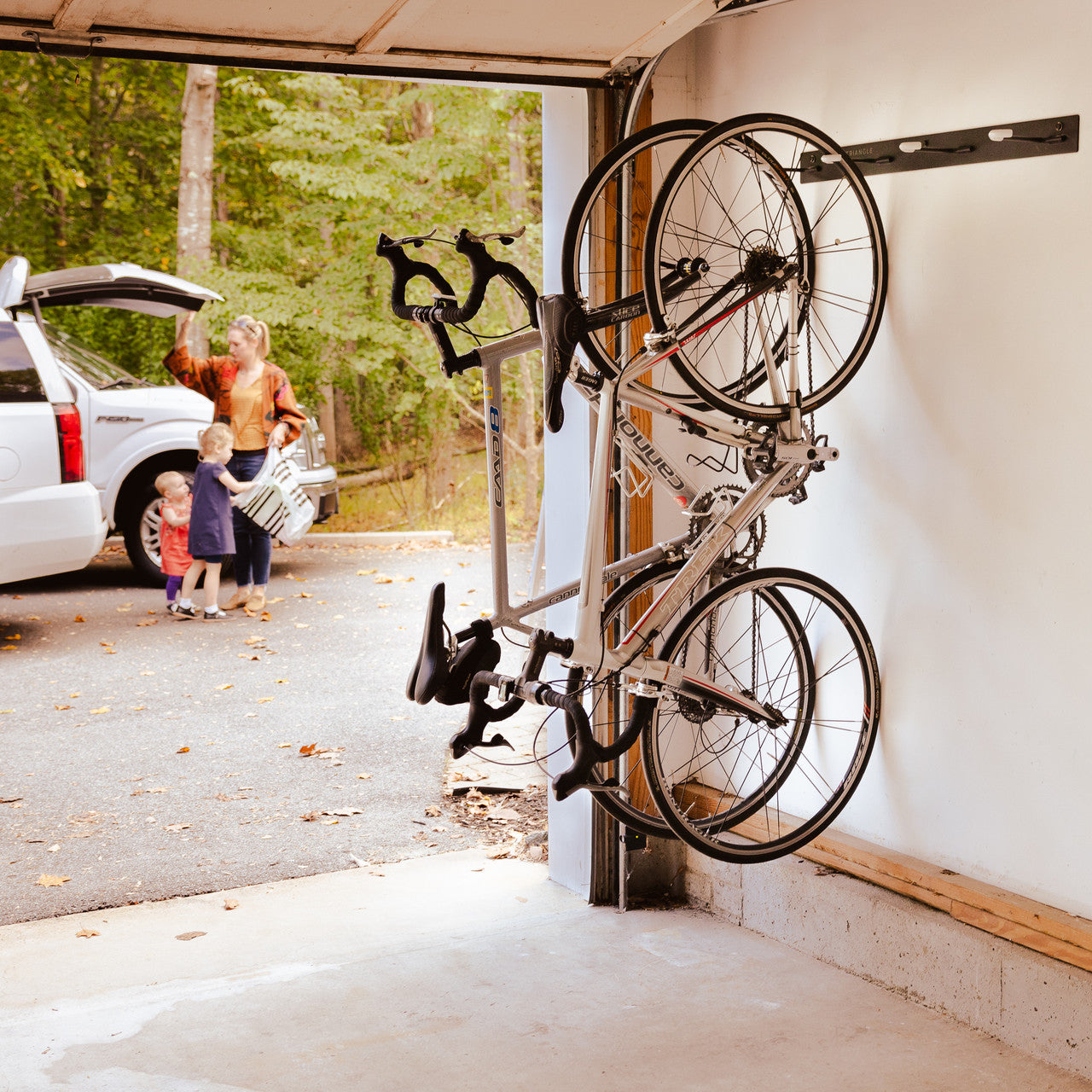 Standing bike rack discount for 4 bikes