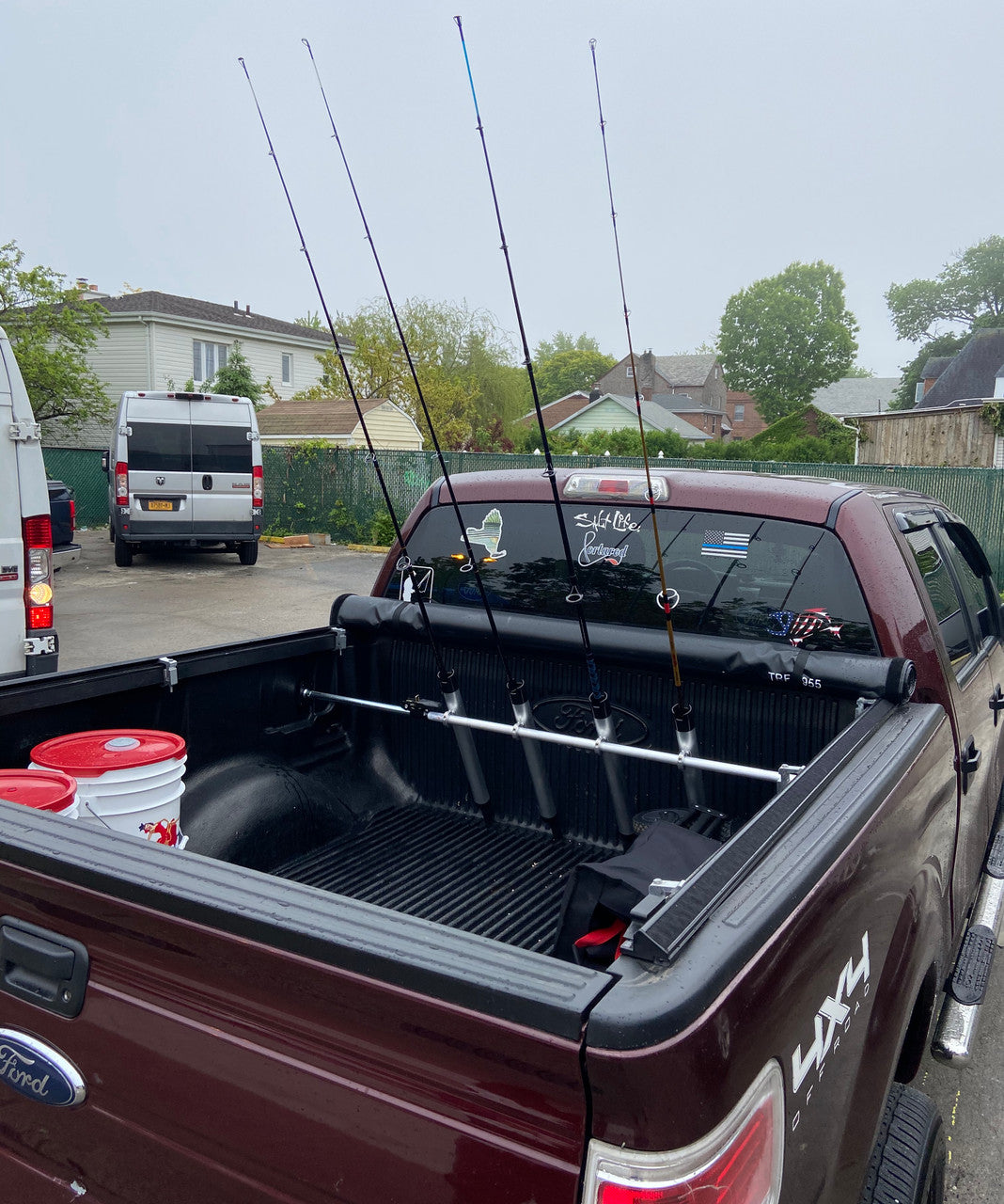truck bed fishing rod holder