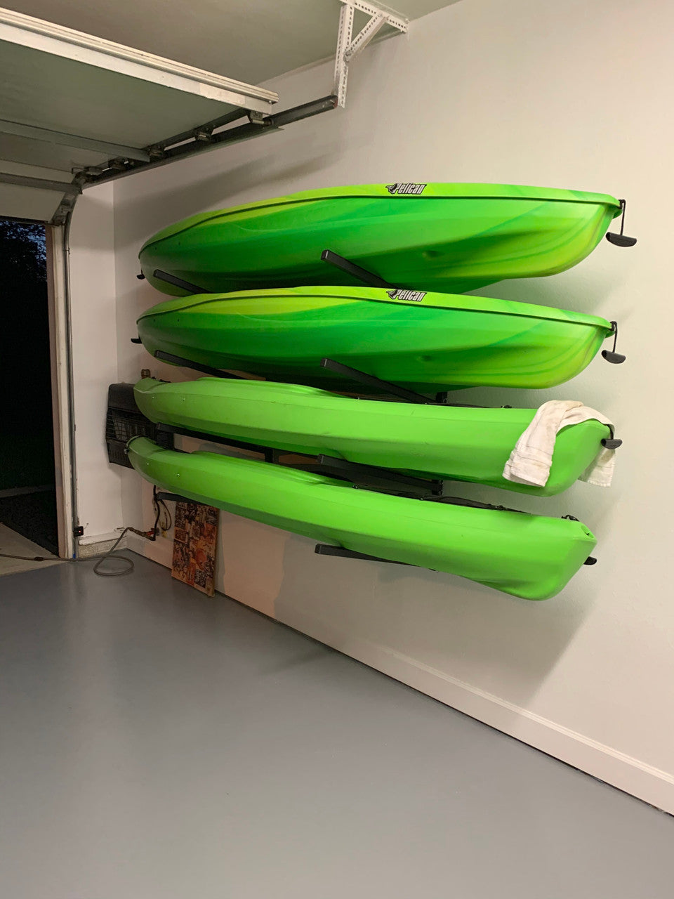 4 kayak wall storage