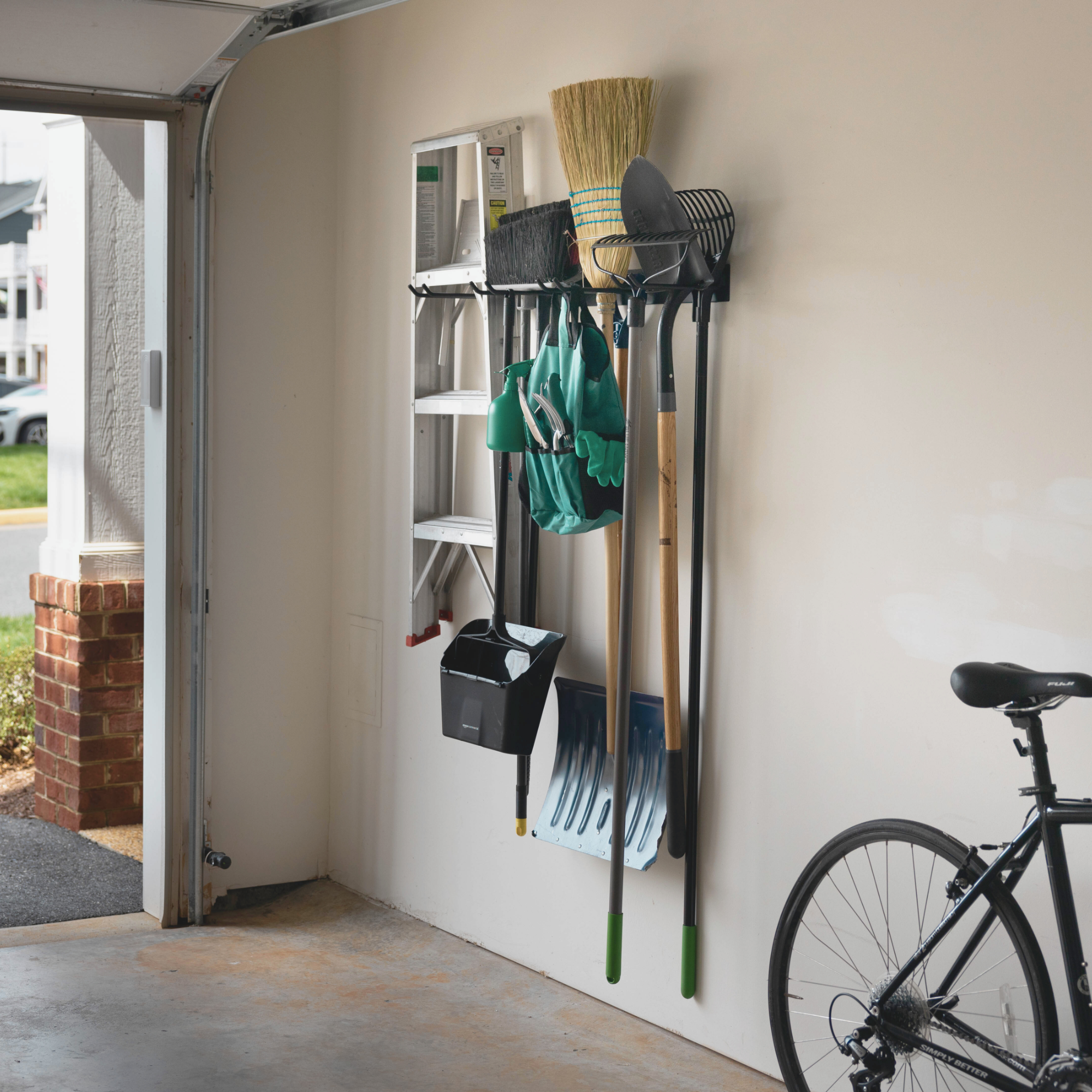 Bedrock Garage Tool Organizer | Black