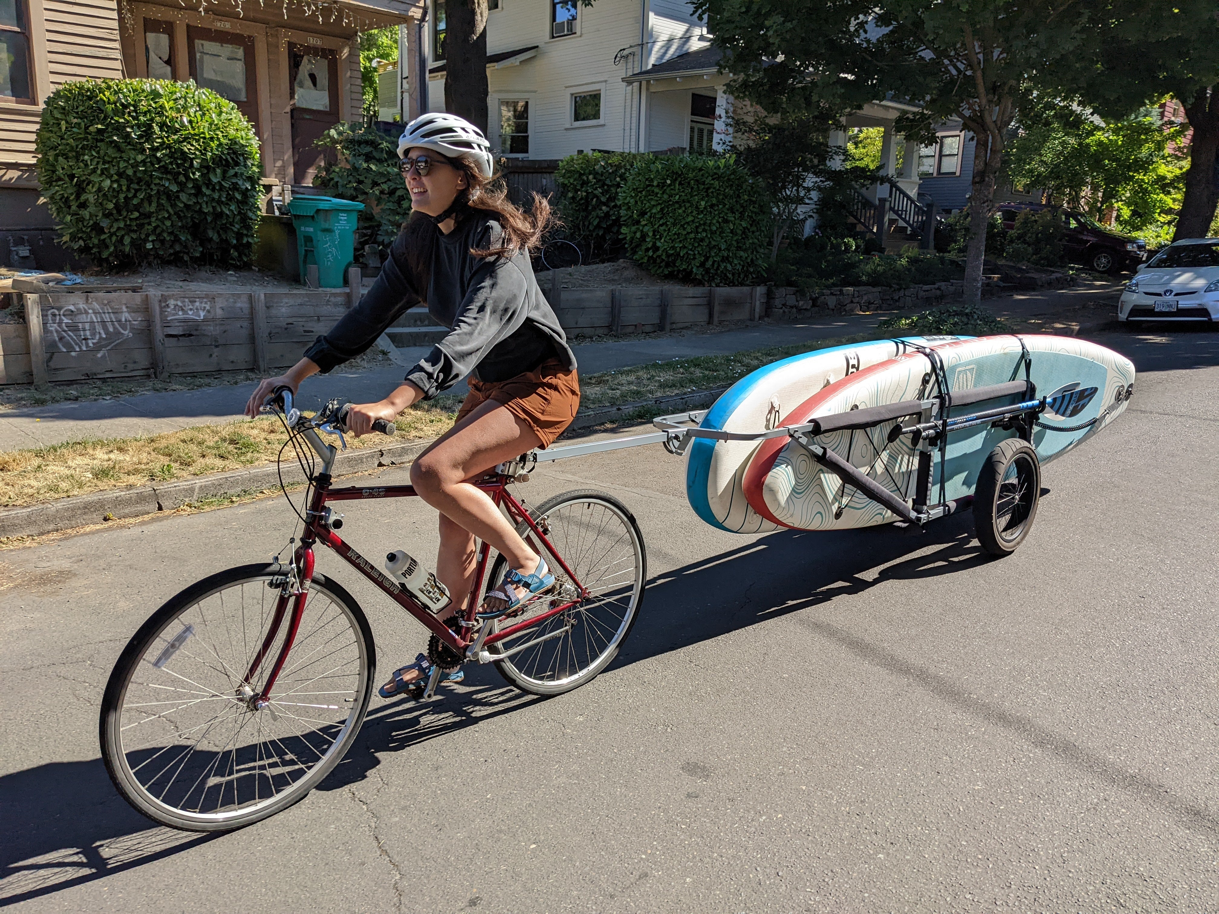 Bike with bike trailer fashion