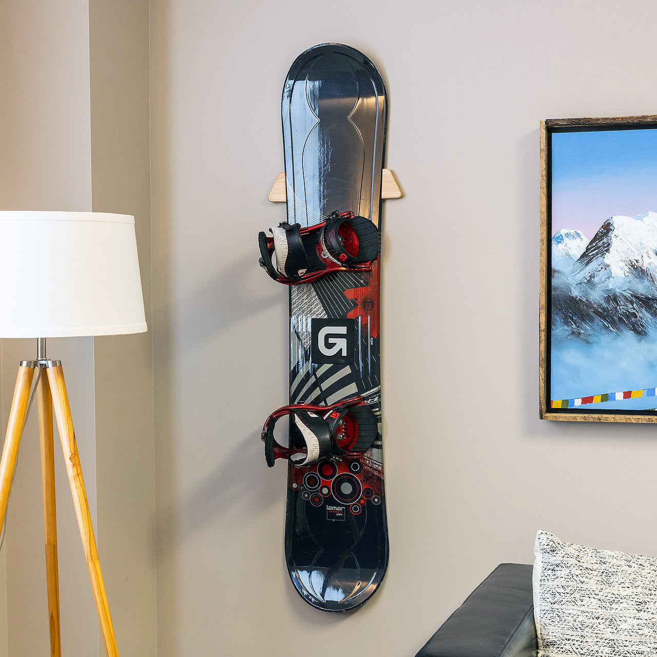 Snowboard wall mount