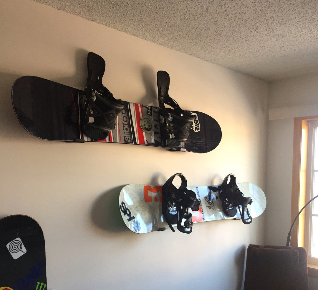 best way to hang snowboards