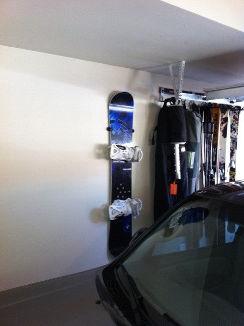 Garage snowboard rack