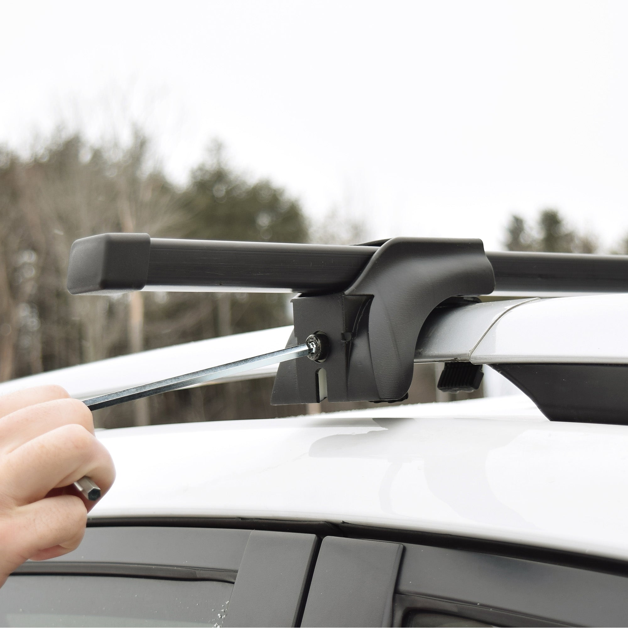 Universal Roof Rack Crossbars | 50" Wide | Locking Roof Rack