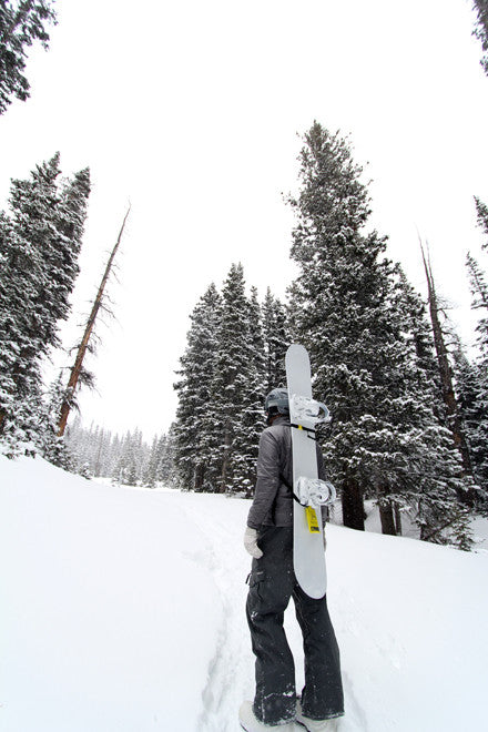 lightweight carry system for taking snowboard into back country