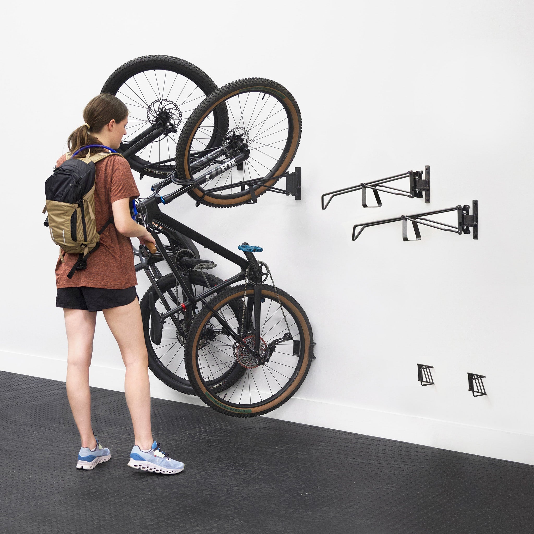 SwivelStow No-Lift Mountain Bike Rack | 4 Pack